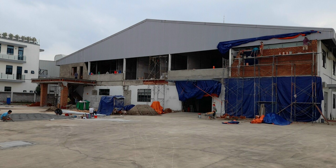 Làm bảng hiệu ở visip 2