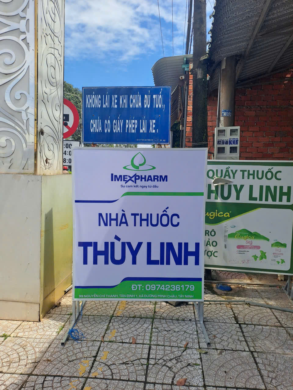 Cung cấp hộp đèn bạt không gân, bảng alu