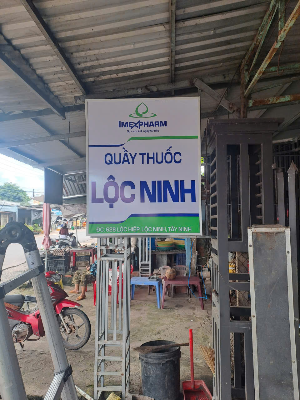 Cung cấp hộp đèn bạt không gân, bảng alu