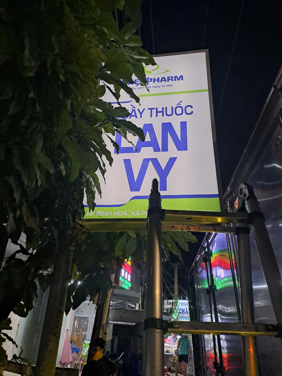 Cung cấp hộp đèn bạt không gân, bảng alu