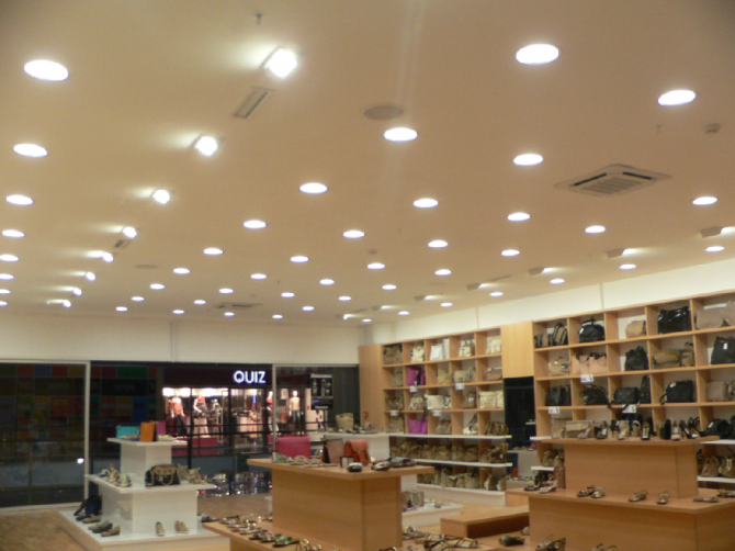 Thiết Kế - Thi Công Showroom tại Bình Dương