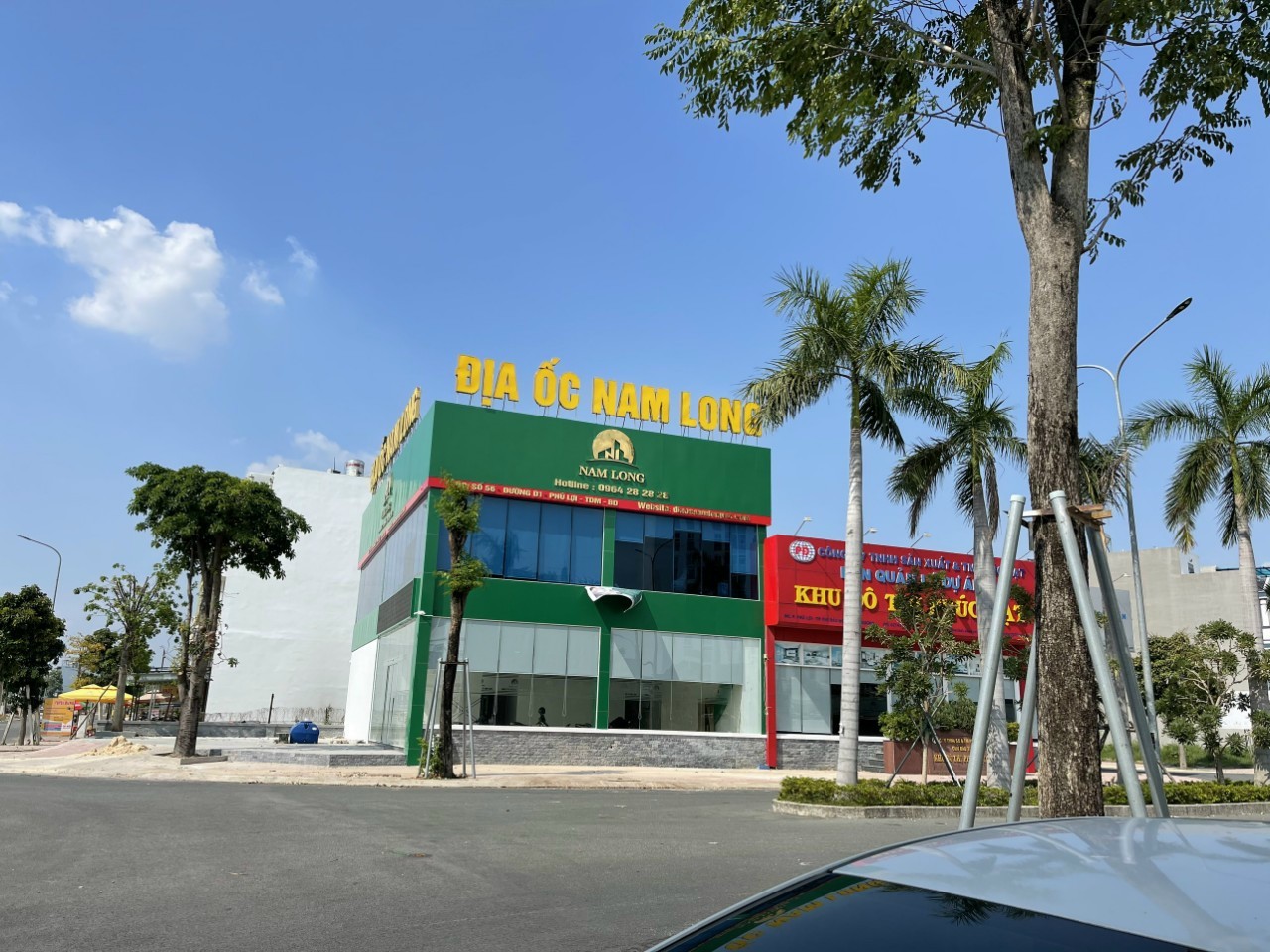 Thi Công Biển Hiệu Địa Ốc Nguyễn Gia