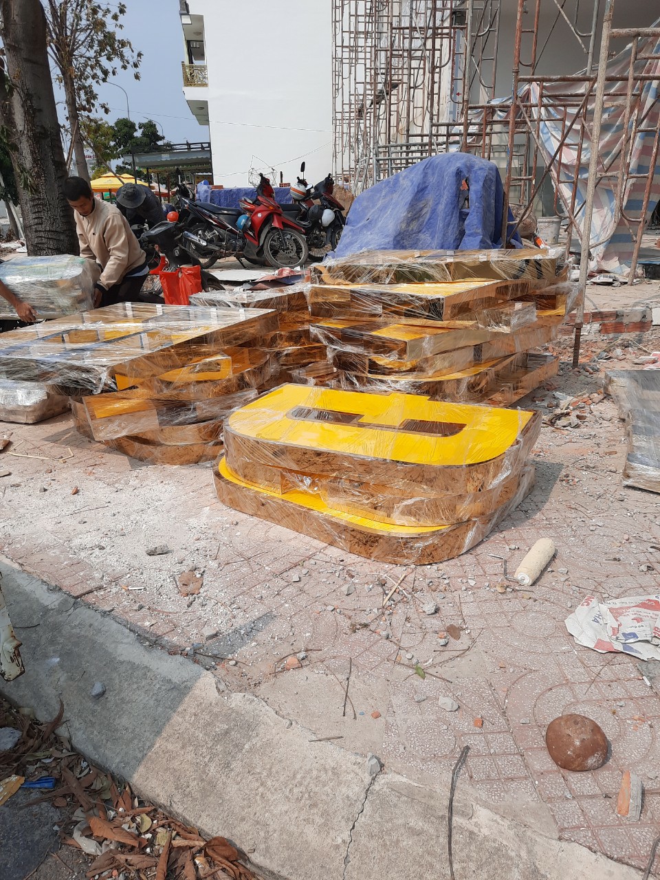 Thi Công Biển Hiệu Quảng Cáo Bình Dương