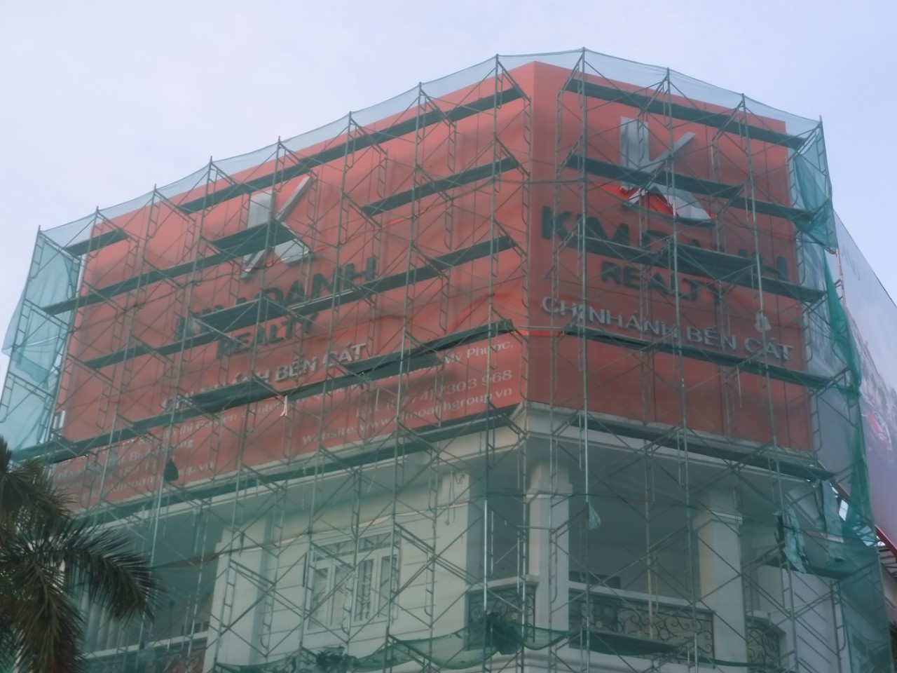 Thi công bảng hiệu Kim Oanh Group Chi Nhánh Bến Cát