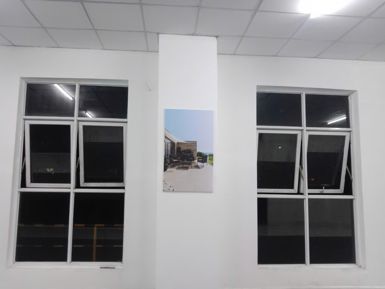 Foam in UV  Chữ Mica in UV, Vipsip 2