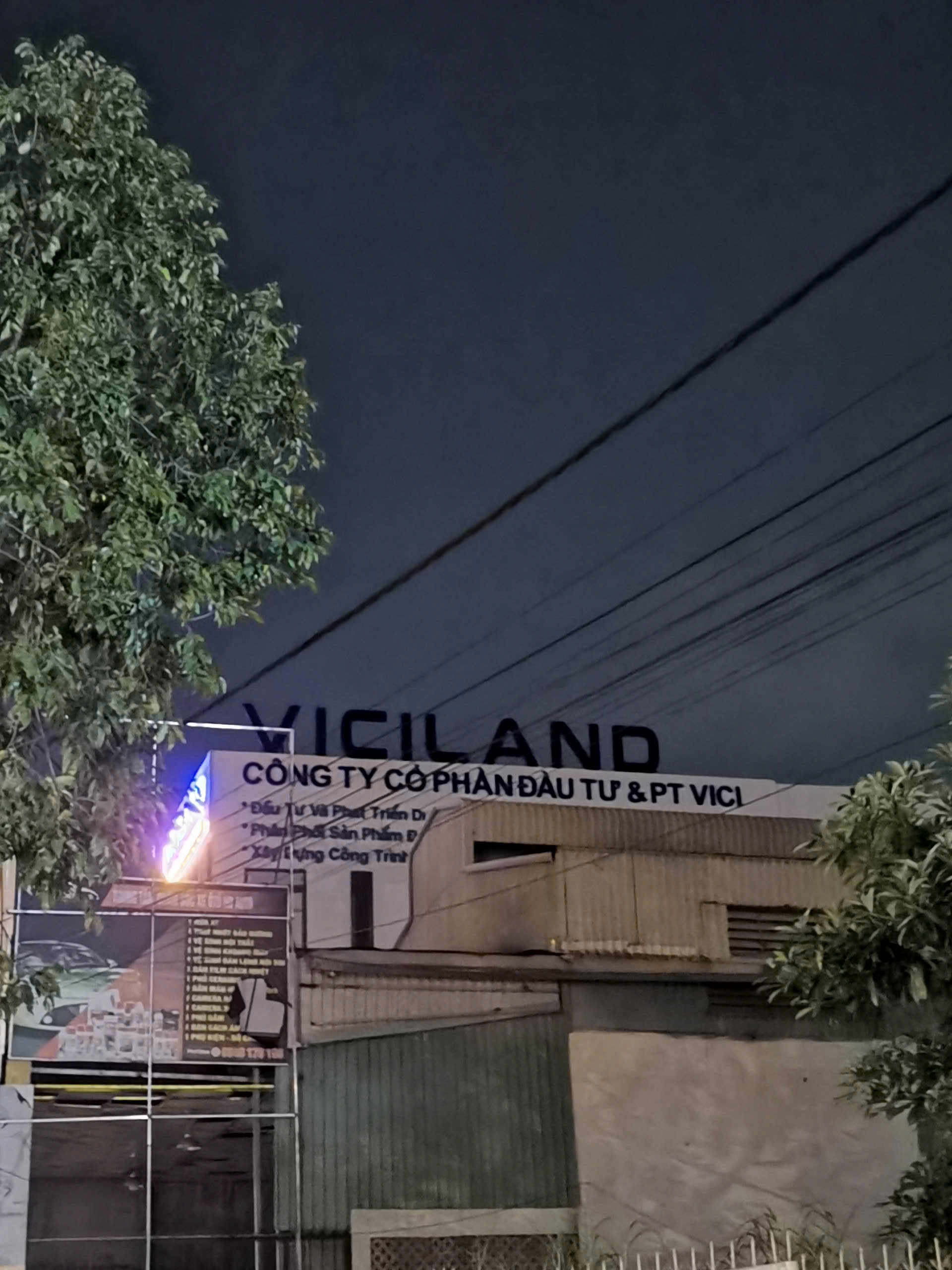 Thiết kế - thi công bảng hiệu VP công ty BDS Viciland